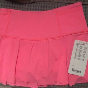 Lululemon hit your stride skirt (tennis skirt)